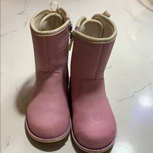 Cute Pink Kids Uggs